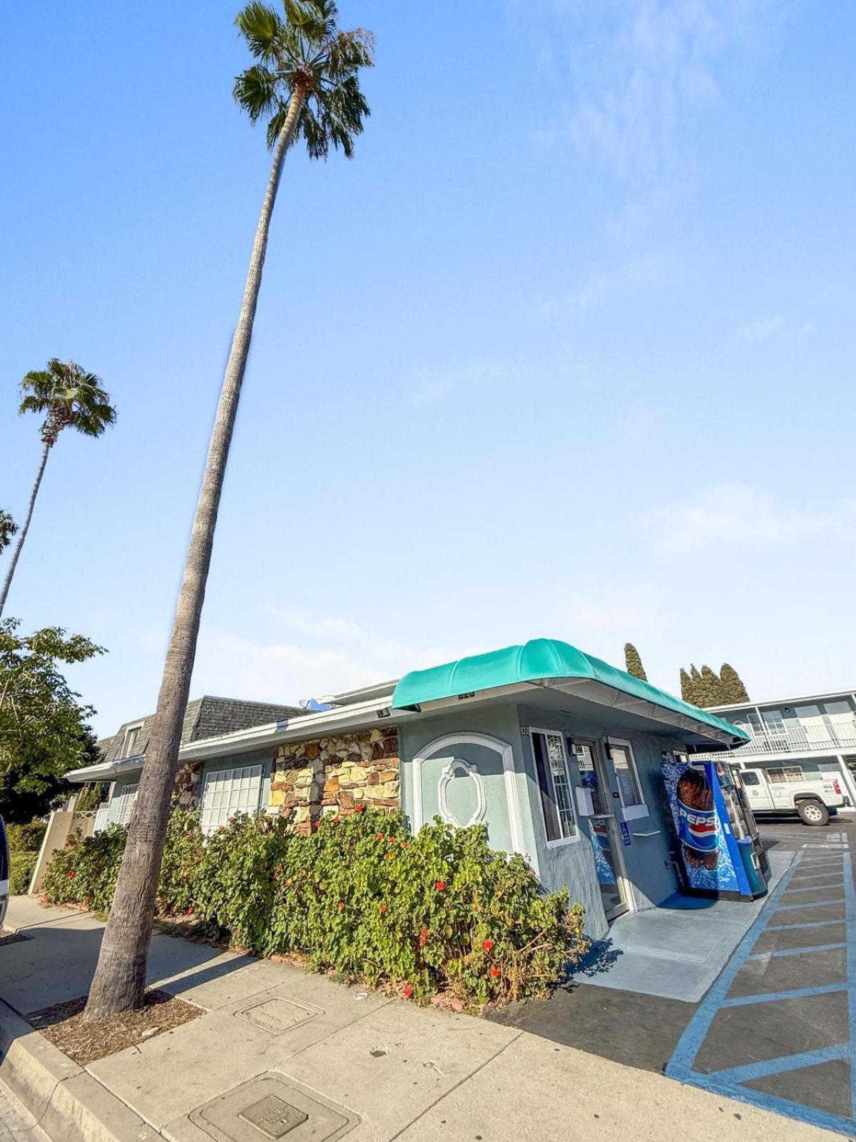 Super 7 Motel - Anaheim Packing District & Disneyland ภายนอก รูปภาพ