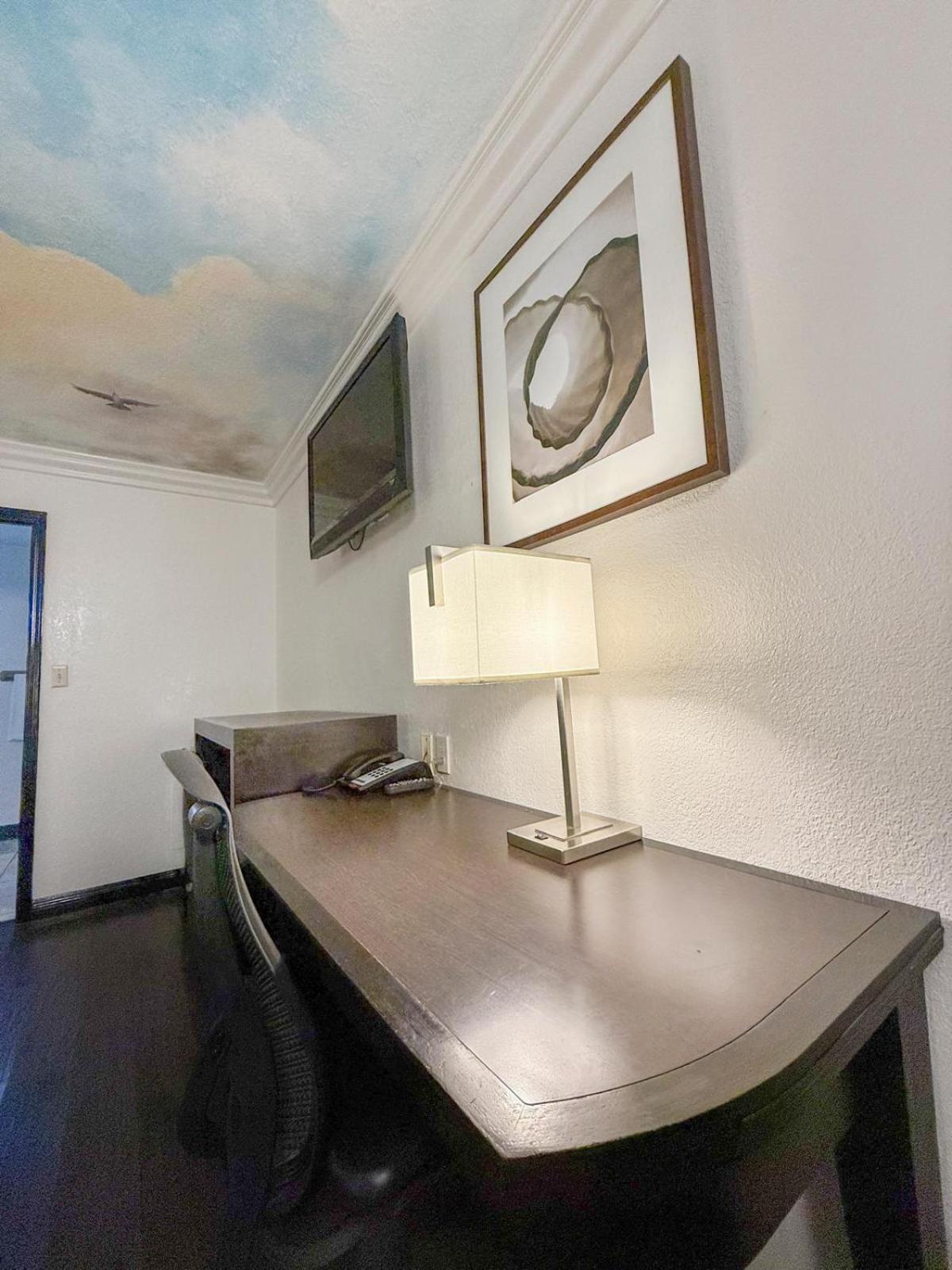 Super 7 Motel - Anaheim Packing District & Disneyland ภายนอก รูปภาพ